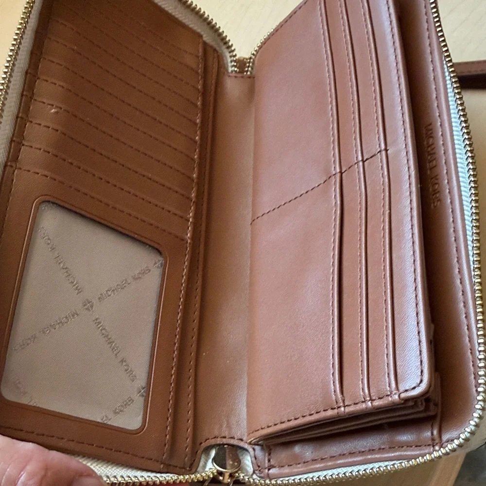 Michael Kors Light Beige Patterned Wristlet - Picture 2 of 4